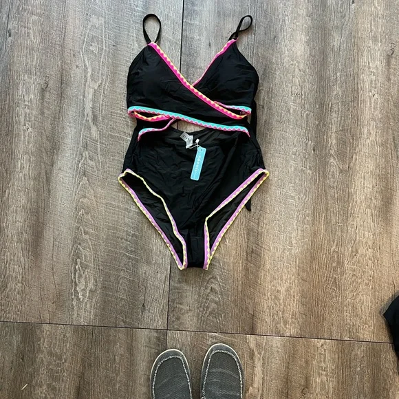 Popvil high waisted swim suite. NWT. Size large. - Picture 9 of 9